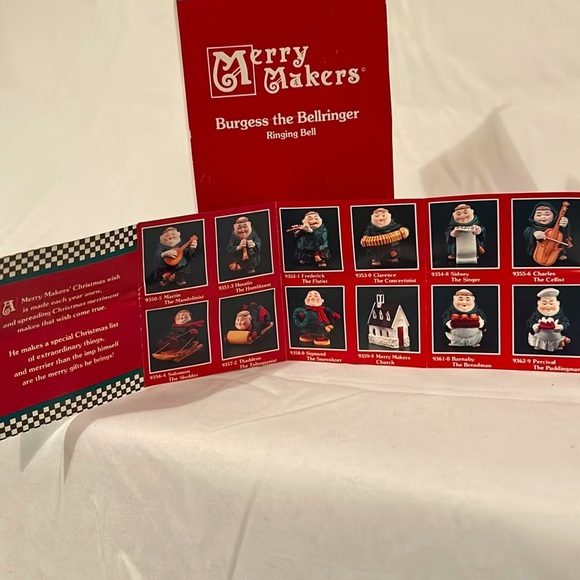 Dept 56 Christmas Ornament new in box
Merry Makers Burgess the Bellringer w Box - Picture 7 of 7